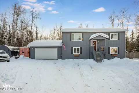 2340 Lynx Cir, Wasilla, AK 99654