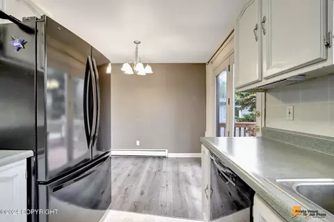 6406 E 31st Ave, Anchorage, AK 99504 photo 31
