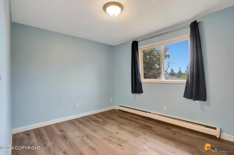 6406 E 31st Ave, Anchorage, AK 99504 photo 9