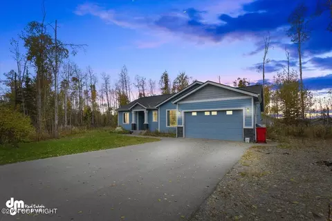 5406 S Highlander Dr, Wasilla, AK 99623
