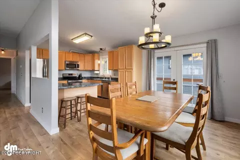 Dining - 3131 Rosalind Loop, Anchorage, AK 99507 photo 2 of 3