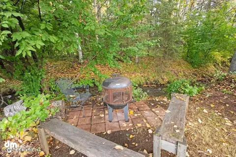 Exterior - 3131 Rosalind Loop, Anchorage, AK 99507 photo 10 of 32