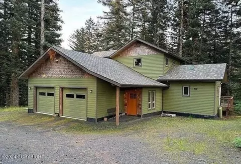 2830 Monashka Bay Rd, Kodiak, AK 99615