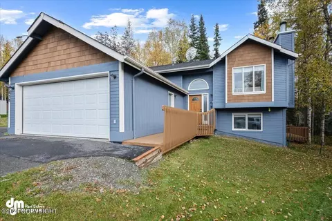 18838 Driftwood Bay Dr, Eagle River, AK 99577