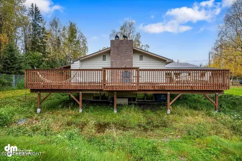 Exterior - 17719 Blue Spruce Ln, Eagle River, AK 99577 photo 17 of 27