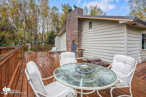 Exterior - 17719 Blue Spruce Ln, Eagle River, AK 99577 photo 9 of 27