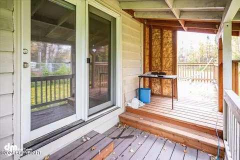 Exterior - 17719 Blue Spruce Ln, Eagle River, AK 99577 photo 4 of 27