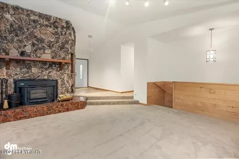 Living - 17719 Blue Spruce Ln, Eagle River, AK 99577 photo 3 of 8