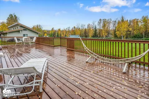 Exterior - 17719 Blue Spruce Ln, Eagle River, AK 99577 photo 6 of 27