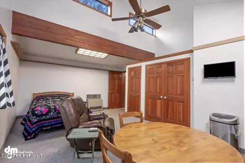 Bedroom - 17719 Blue Spruce Ln, Eagle River, AK 99577 photo 8 of 9
