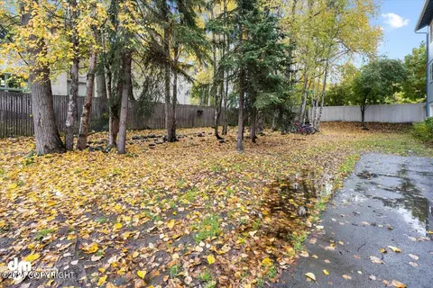 Exterior - 5018 E 43rd Ave # 6, Anchorage, AK 99508 photo 6 of 10