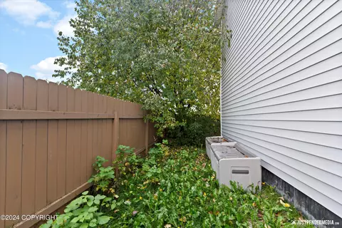 Exterior - 5686 Alora Loop, Anchorage, AK 99504 photo 4 of 4