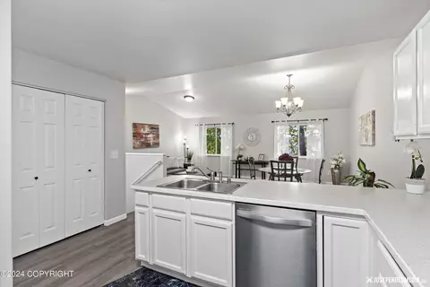 Kitchen - 5686 Alora Loop, Anchorage, AK 99504 photo 5 of 5