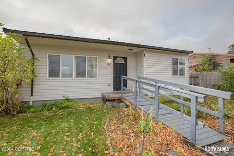 320 S Bailey St, Palmer, AK 99645