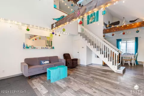 505 E Dolphin Ave, Palmer, AK 99645