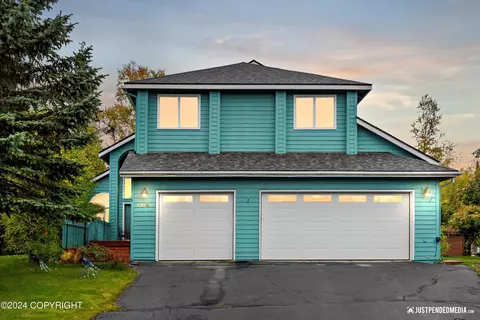 12141 Woodway Cir, Anchorage, AK 99516