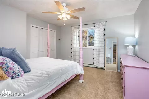 Bedroom - 27220 Falcon Dr, Chugiak, AK 99567 photo 3 of 8
