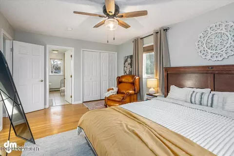 Bedroom - 27220 Falcon Dr, Chugiak, AK 99567 photo 2 of 8
