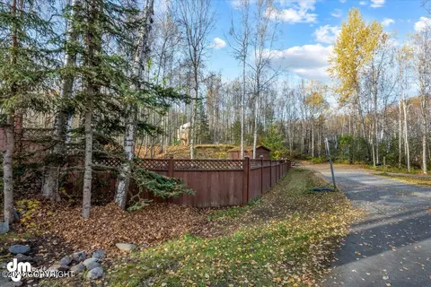 Exterior - 27220 Falcon Dr, Chugiak, AK 99567 photo 33 of 36