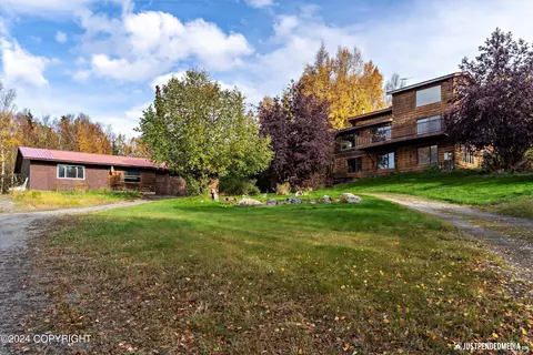 5401 Riverton Ave, Anchorage, AK 99516
