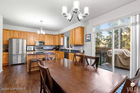 Dining - 8748 Lassen St, Eagle River, AK 99577 photo 1 of 1