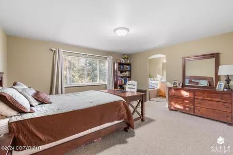 Bedroom - 8748 Lassen St, Eagle River, AK 99577 photo 4 of 5