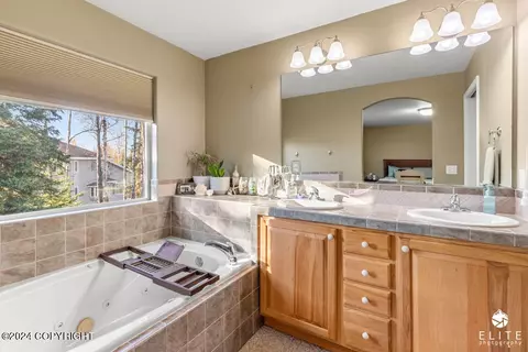 Bath - 8748 Lassen St, Eagle River, AK 99577 photo 3 of 4