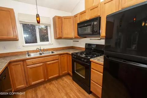 11824 Galloway Loop # 50, Eagle River, AK 99577 photo 13