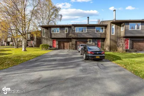 9555 Canton Loop, Anchorage, AK 99515