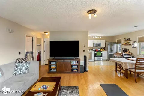 Living - 9555 Canton Loop, Anchorage, AK 99515 photo 2 of 3
