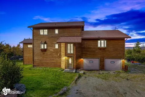 9620 Burning Bush Dr, Anchorage, AK 99507