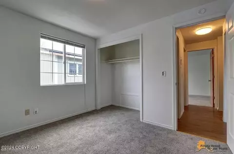 Bedroom - 911 E 10th Ave, Anchorage, AK 99501 photo 2 of 7
