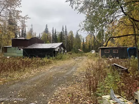 52747 Arness Rd, Nikiskinorth Kenai, AK 99611
