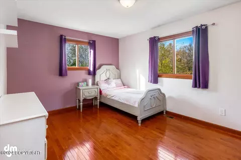 Bedroom - 17138 Santa Maria Dr, Eagle River, AK 99577 photo 4 of 4