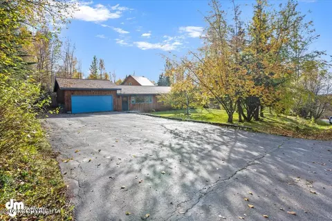 Exterior - 17138 Santa Maria Dr, Eagle River, AK 99577 photo 30 of 33