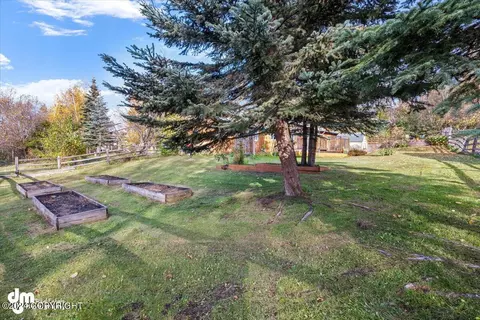Exterior - 17138 Santa Maria Dr, Eagle River, AK 99577 photo 18 of 33