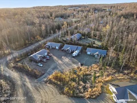 6588 W Beverly Hills Cir, Wasilla, AK 99623