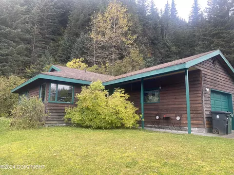 1915 Dora Way, Seward, AK 99664