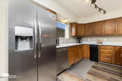 320 E Dowling Rd # 8, Anchorage, AK 99518 photo 10