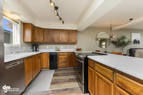 320 E Dowling Rd # 8, Anchorage, AK 99518 photo 9