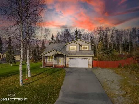 2650 W Discovery Loop, Wasilla, AK 99654