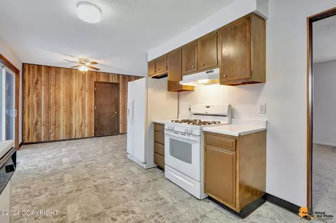 23138 Elder Dr, Chugiak, AK 99567 photo 10