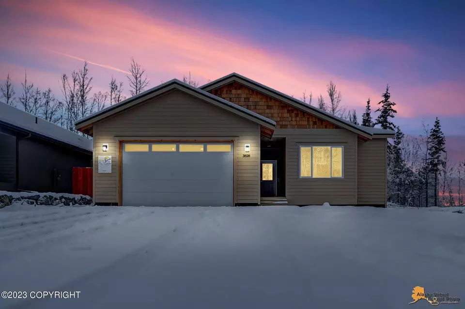 Exterior - 3828 Quartz Cir, Anchorage, AK 99502 photo 1 of 5