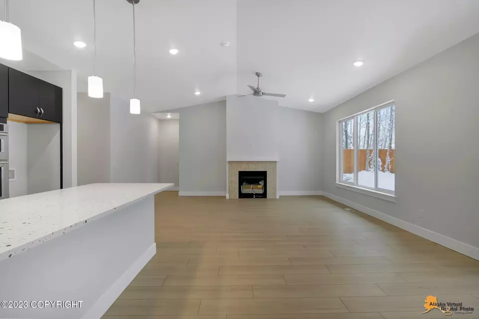 Living - 3828 Quartz Cir, Anchorage, AK 99502 photo 4 of 4