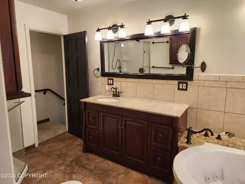 Bath - 20527 Mark Cir, Chugiak, AK 99567 photo 6 of 8