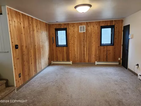 Living - 20527 Mark Cir, Chugiak, AK 99567 photo 7 of 18