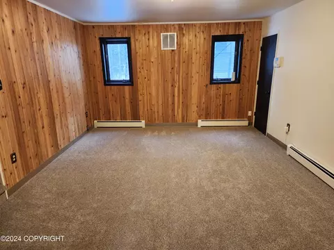 Living - 20527 Mark Cir, Chugiak, AK 99567 photo 11 of 18