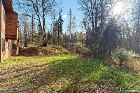 15536 Husky St, Eagle River, AK 99577 photo 41