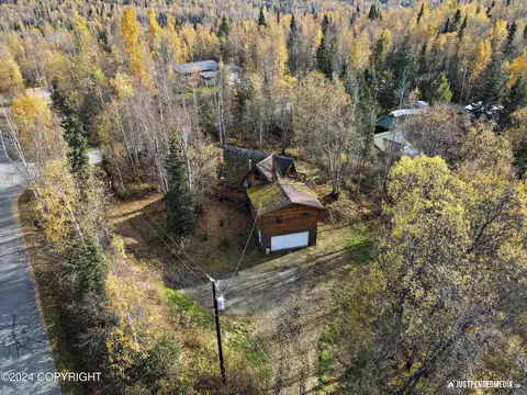 15536 Husky St, Eagle River, AK 99577 photo 4