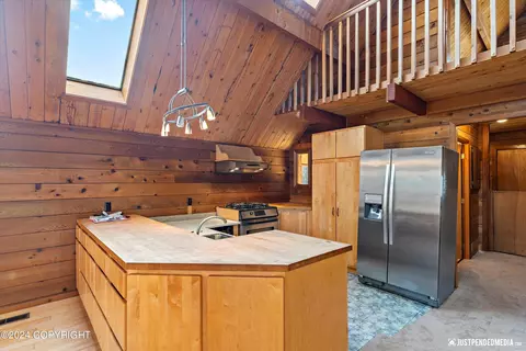 15536 Husky St, Eagle River, AK 99577 photo 9